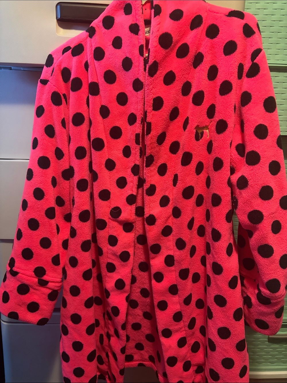 PINK Victoria's Secret Hot Pink and Black Polka Dot Plush Robe